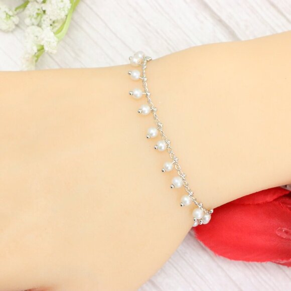 "Trendy Handmade Bracelet – A Thoughtful Gift for Girls & Women | UNVRC1716 - Picture 10 of 10